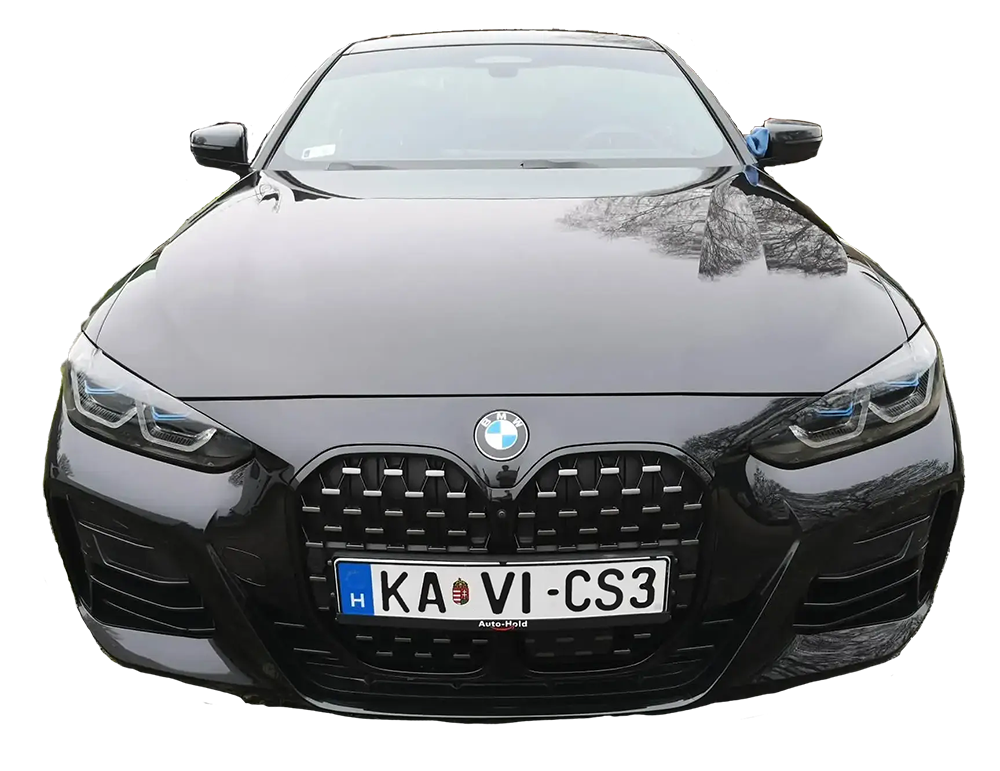 Prémium kavicsvédő PPF fólia telepítés egy sötétszürke BMW gépjárműre